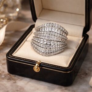 Elegant Silver Women's Ring